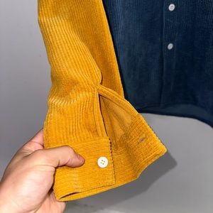 Corduroy shirt with pockets Blue/deep gold colorway